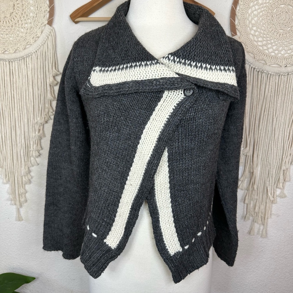 Standard issue grey alpaca wool blend one button cardigan medium